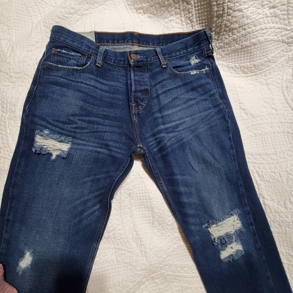 Guys Hollister Classic Straight Jeans size 34×32 Like New